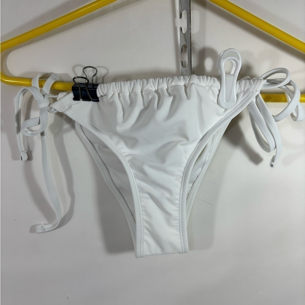 NWT Wild Fable White Bikini Bottom S (4-6)